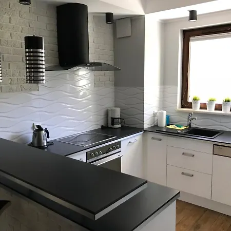 Black & White - Sopocka Rezydencja By Oneapartments 公寓